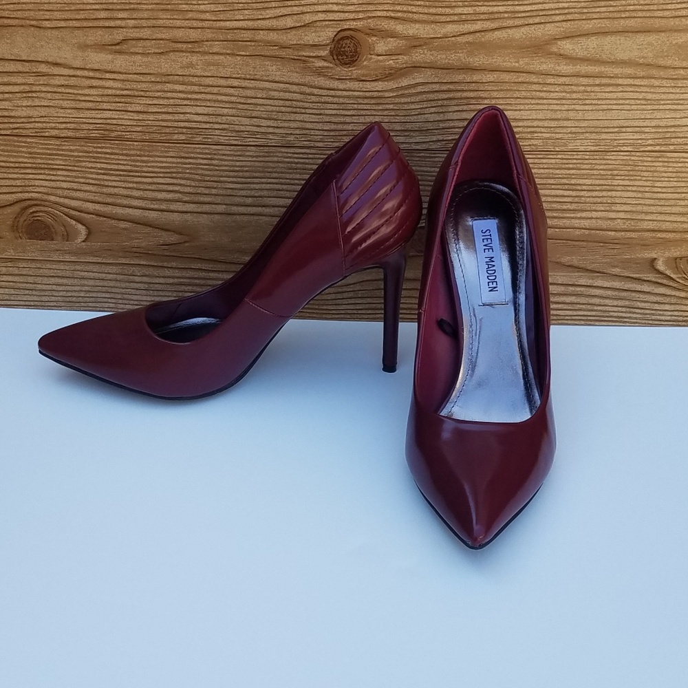Heels - Picture 7 of 7